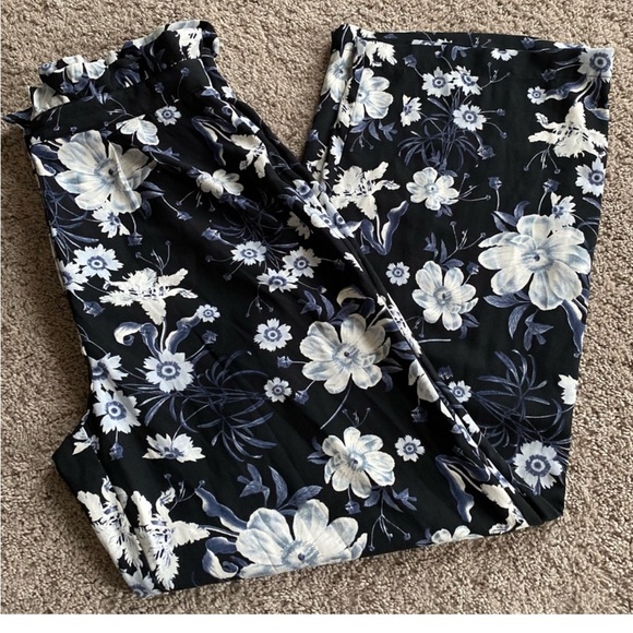 Who What Wear women’s size 16 black floral pants - Picture 8 of 8